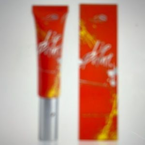 Model rock No Limit lip paint